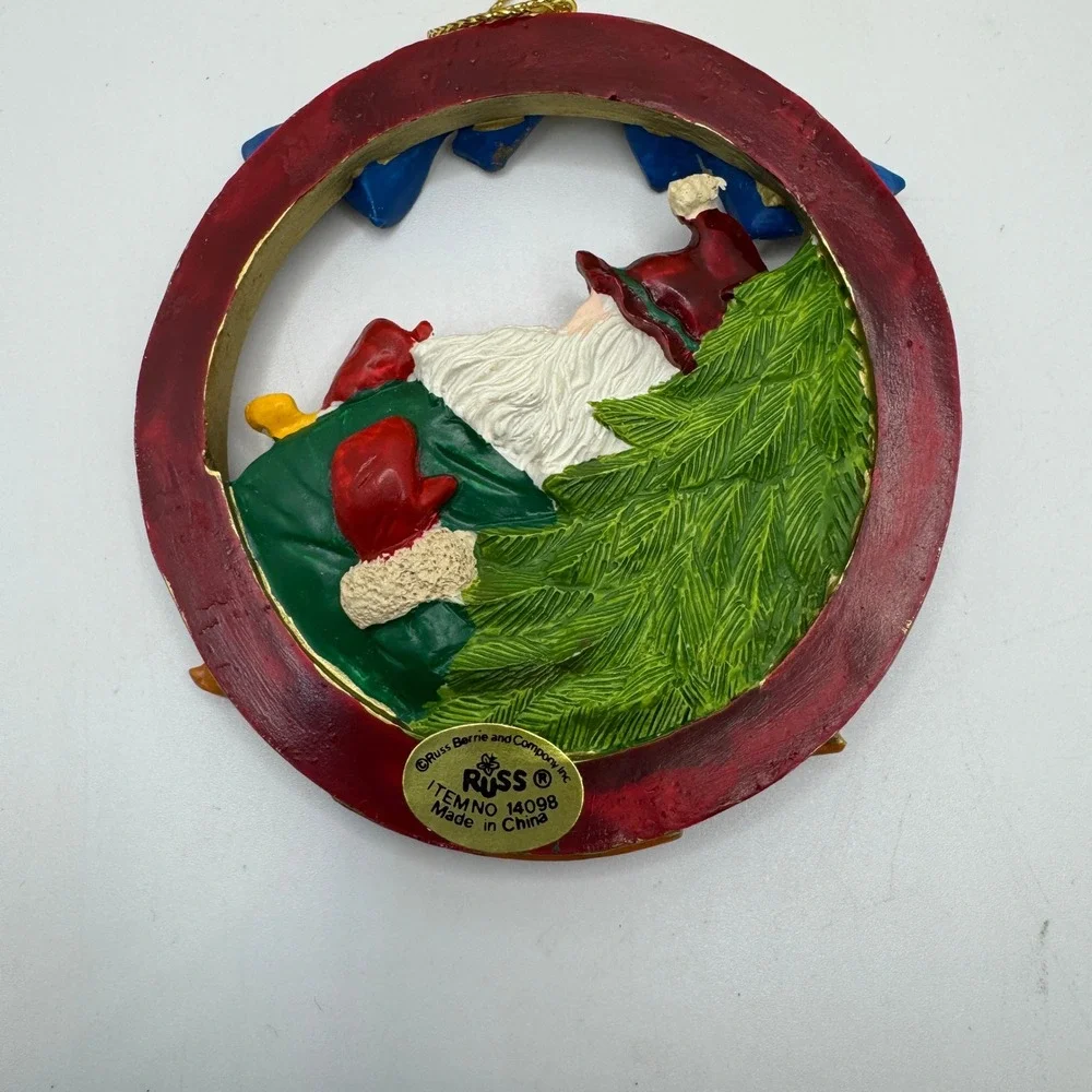 Russ Berrie Ireland Santa‎ Around the World Ornament - Ireland Christmas Holiday